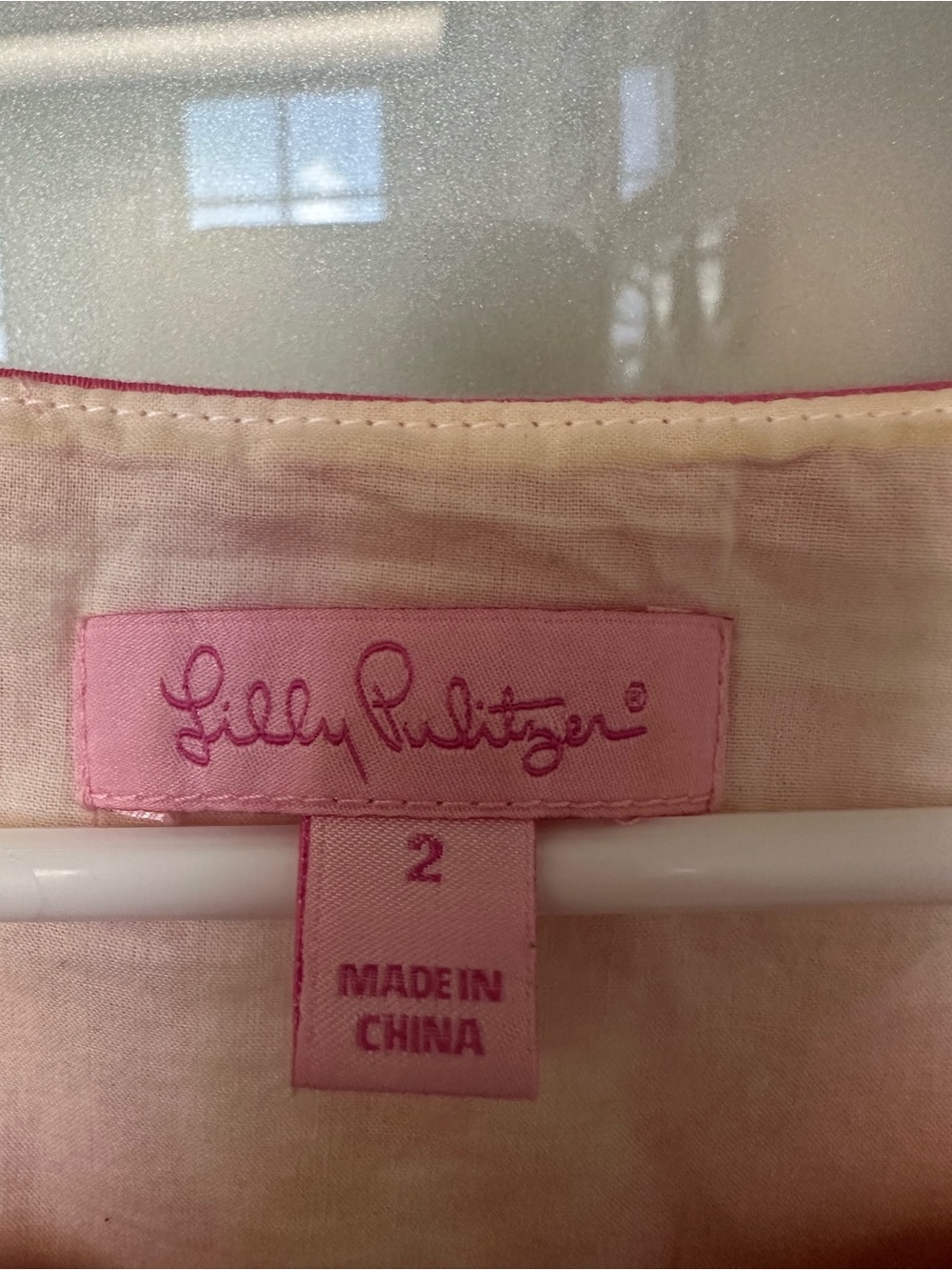 Lilly Pulitzer Dolly Barbie pink White Embroidered shift dress Sz 2 Lined Bows - Picture 2 of 5